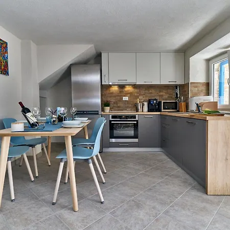 House Mia Donje Selo na Šolti